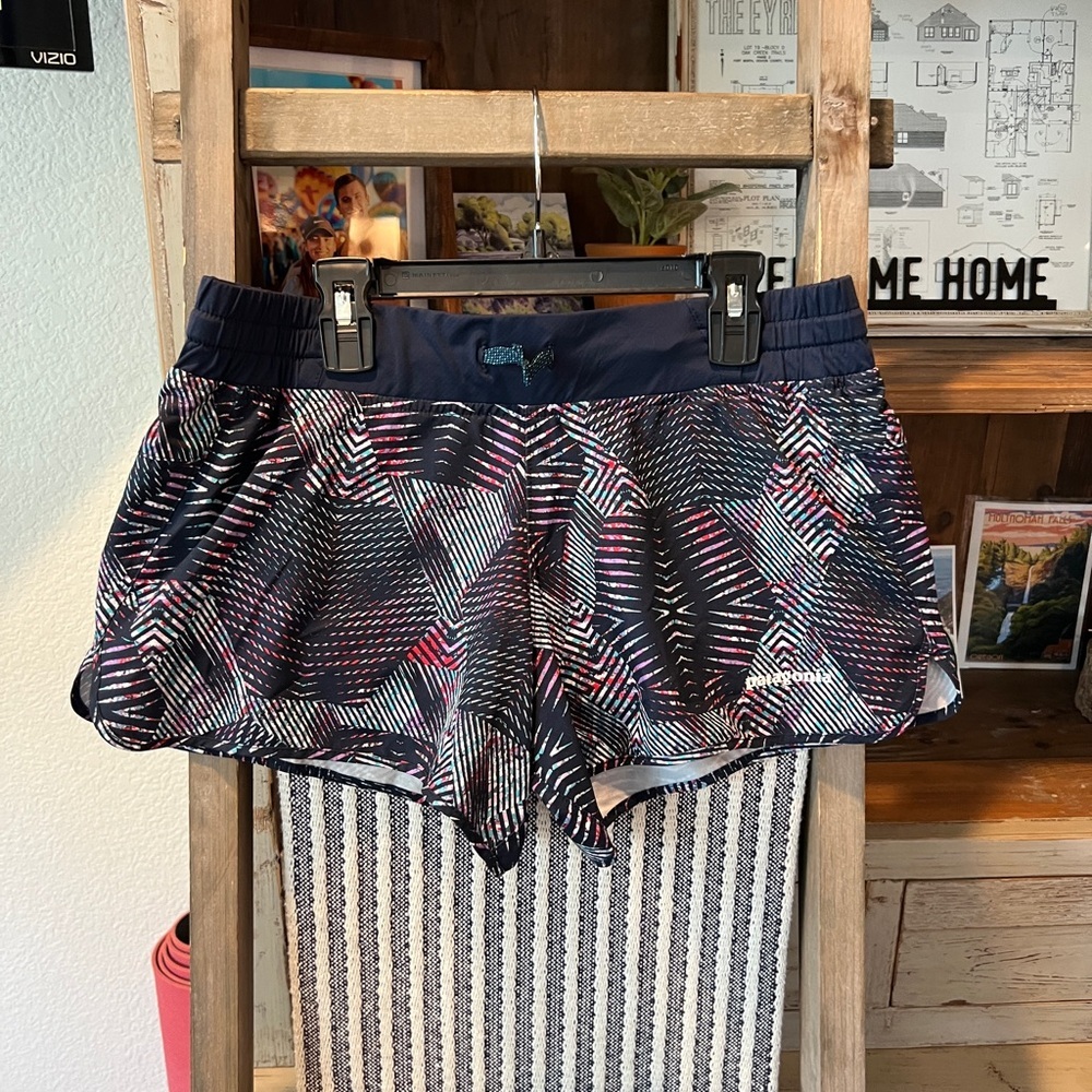 Patagonia women’s nine trails running shorts size small